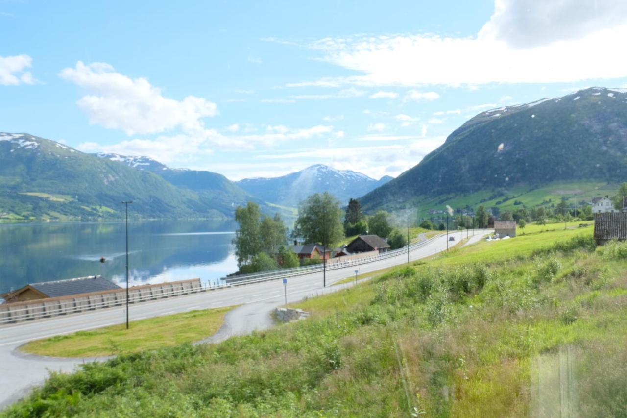 Lake View Holiday Stay In Jolster Årdal エクステリア 写真
