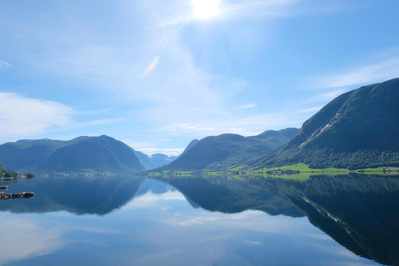 Lake View Holiday Stay In Jolster Årdal エクステリア 写真