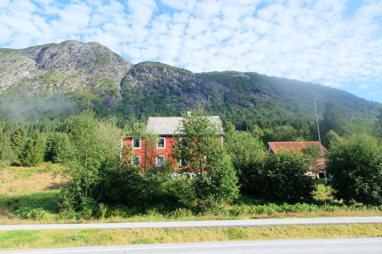 Lake View Holiday Stay In Jolster Årdal エクステリア 写真